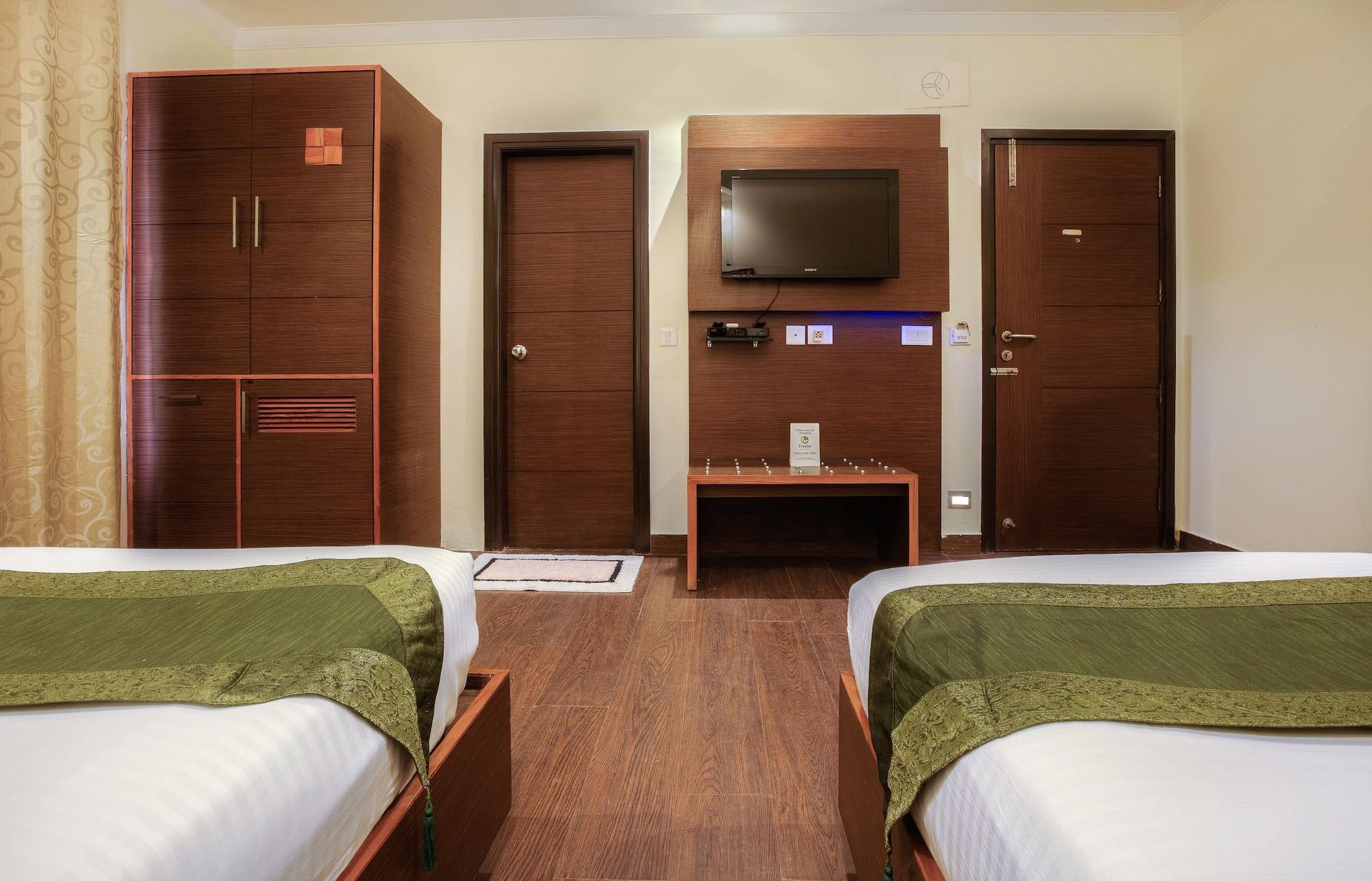 Hotel Treebo White Castle, Gurgaon Exterior foto